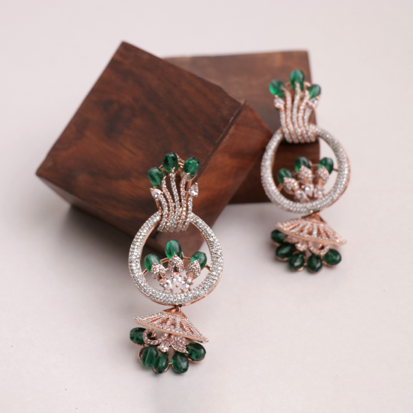 Floral Ferns Diamond Earring - Image 3