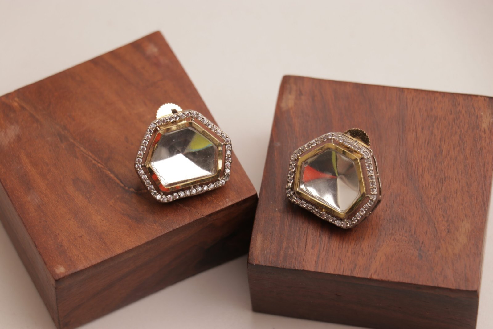 Cinematic Charm (Peach) - Image 4