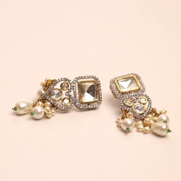 Royal Panache - Image 3