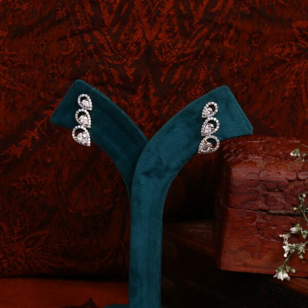 Ivory Dew - Image 3