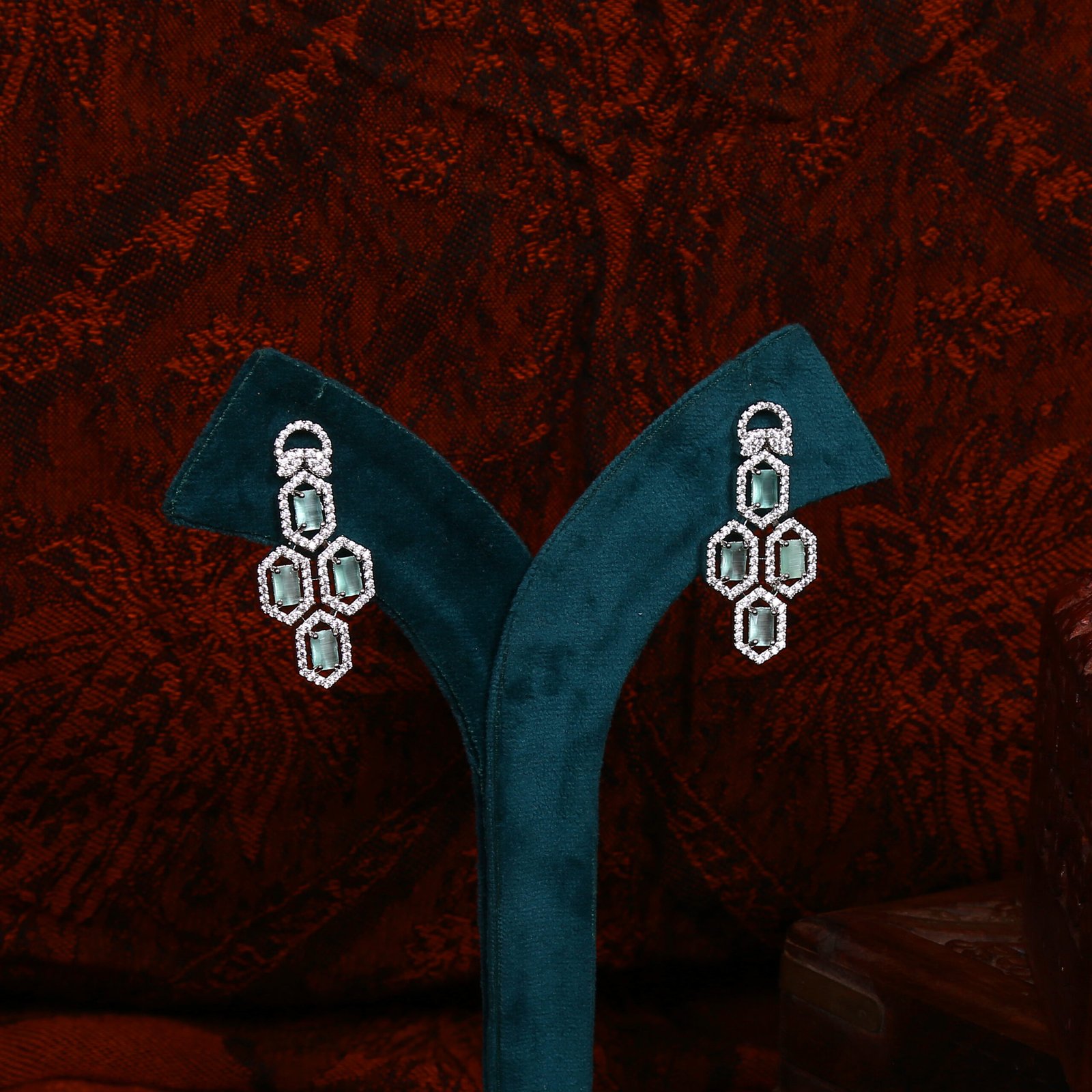 Aurora Frost - Image 3