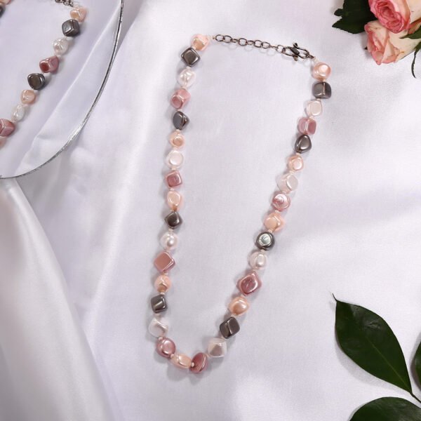 Silken Shine (Multicolor) - Image 2