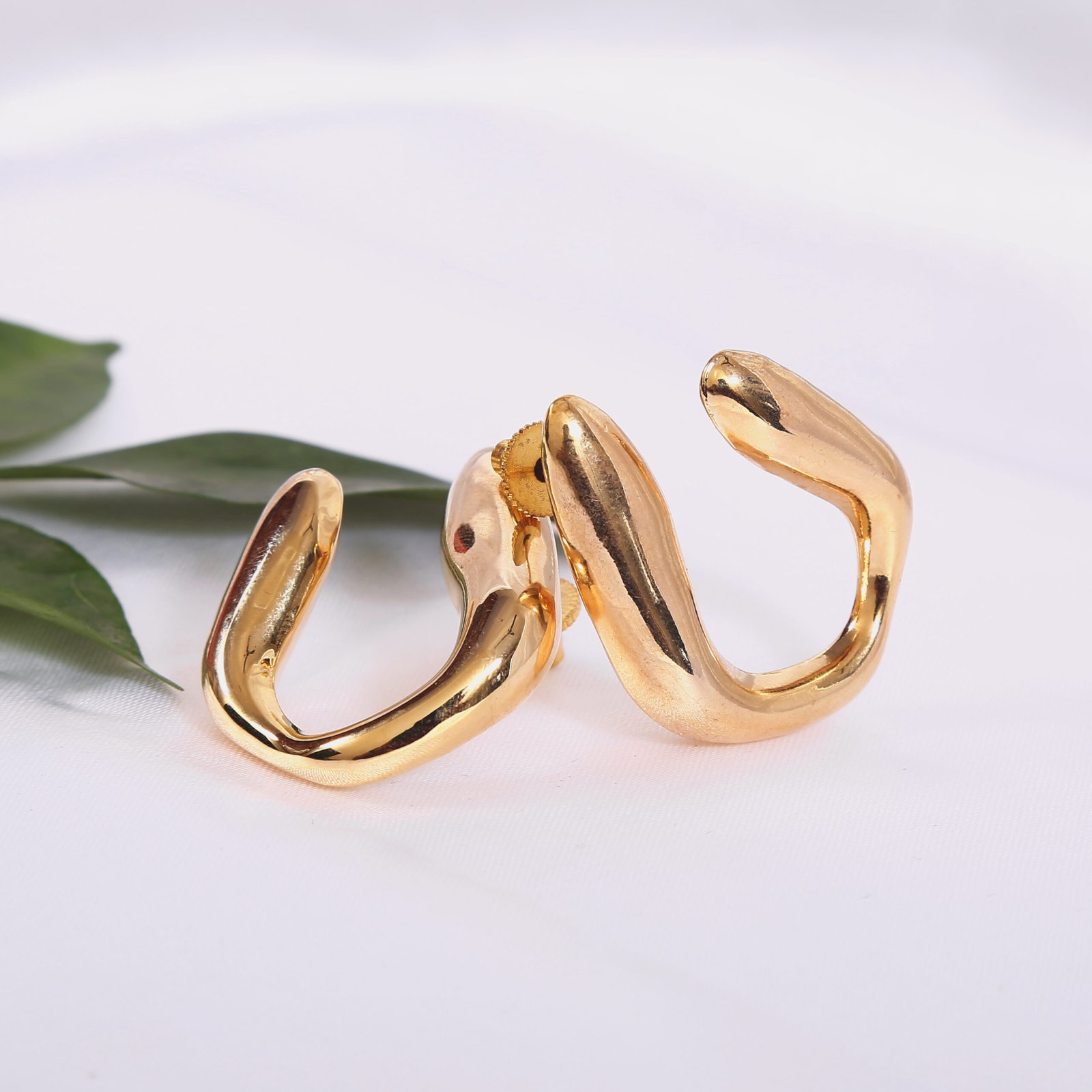 Bold Swirl - Image 5